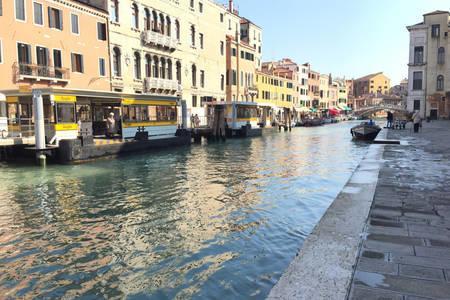 Residenza Ponte Degli Scalzi Венеция Экстерьер фото